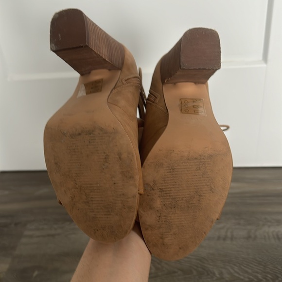 Aldo Sued Heels - Picture 3 of 4